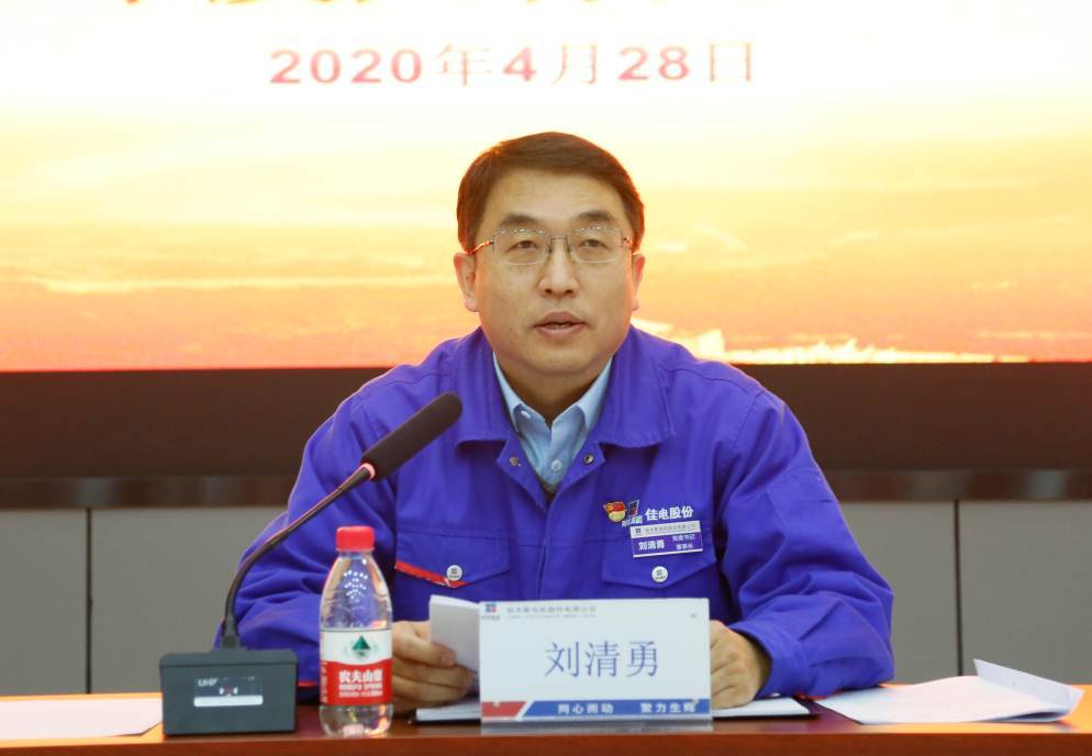 AD7F5BCDD12BCDA95B7E8F80786_0E461348_B626.jpg?e= AD7F5BCDD12BCDA95B7E8F80786_0E461348_B626.jpg?e=