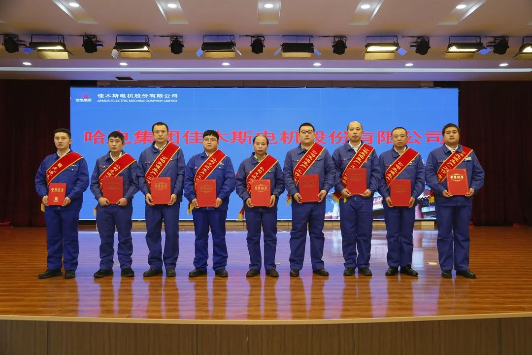 36CFA07FF39E541D6DF968BD99A_C142410A_D6041.png?e= 36CFA07FF39E541D6DF968BD99A_C142410A_D6041.png?e=